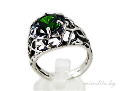 Серебряное кольцо женское с чернением, вставка зеленый  камень.