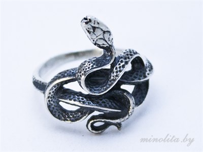 Серебряное кольцо змея 