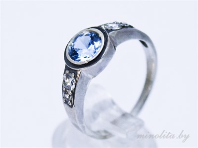 Серебряное кольцо женское с голубым камнем