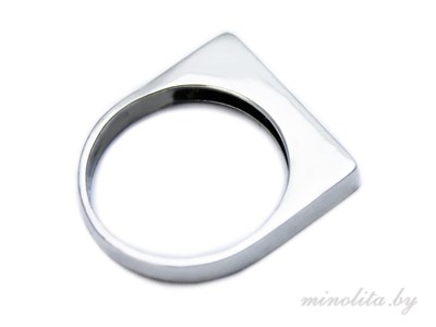 Серебряное кольцо простое