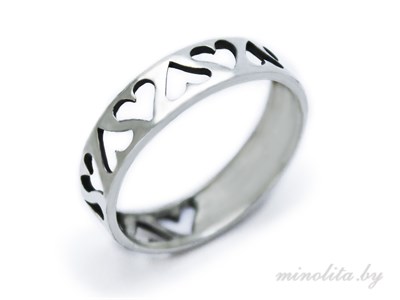 Серебряное кольцо простое с сердцами