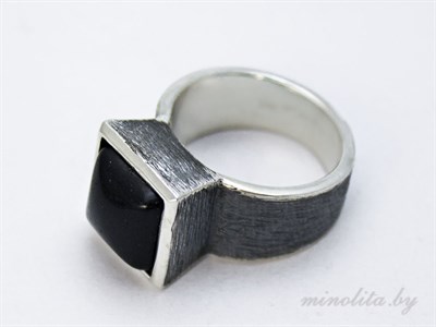 кольцо с натуральным камнем черный агат