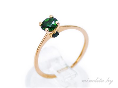 Золотое кольцо с зеленым камнем