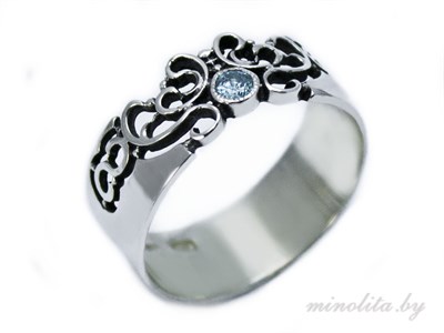 Серебряное ажурное кольцо с голубым камнем