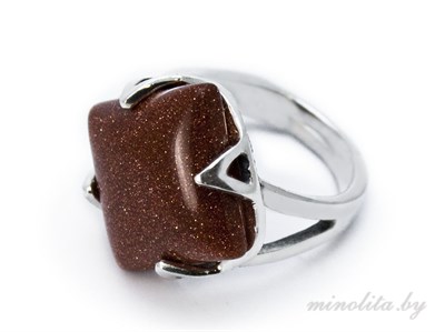 Серебряное кольцо с камнем авантюрин