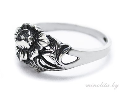 Серебряное кольцо с розой